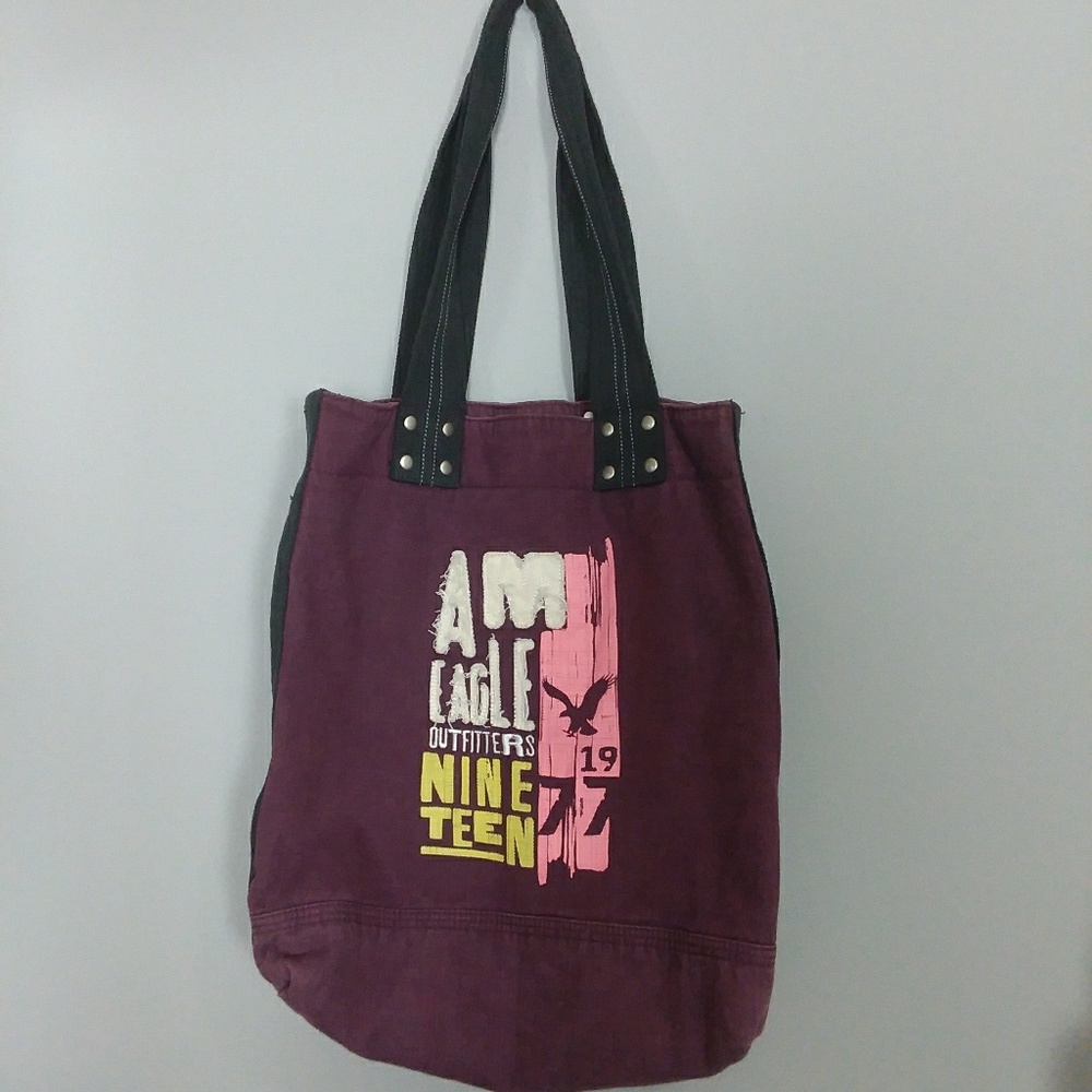 American Eagle Outfitters tote